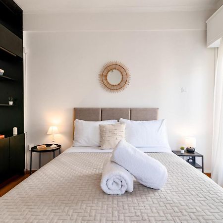 Exarchia Artistic Getaway For Groups Apartamento Atenas Exterior foto