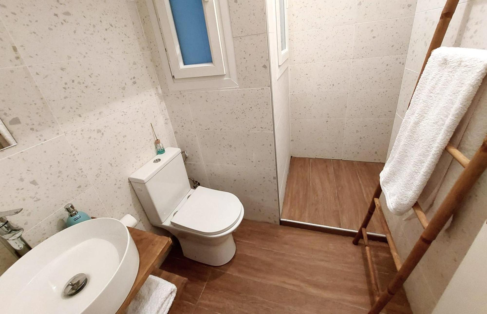 Exarchia Artistic Getaway For Groups Apartamento Atenas Exterior foto