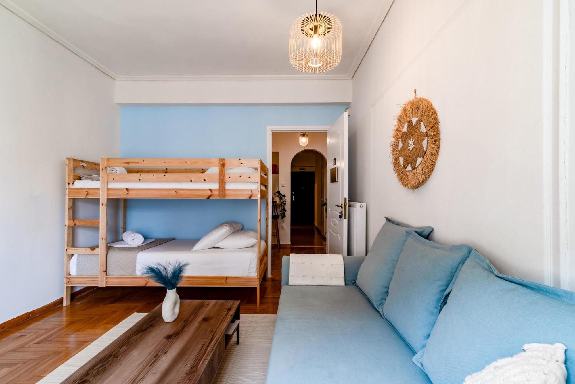 Exarchia Artistic Getaway For Groups Apartamento Atenas Exterior foto